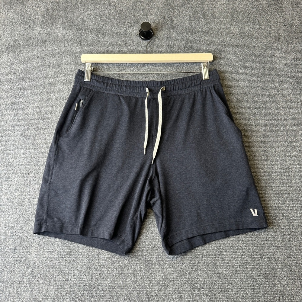 Vuori Shorts Mens Medium Gray Ponto Performance Athletic Yoga Gym Workout